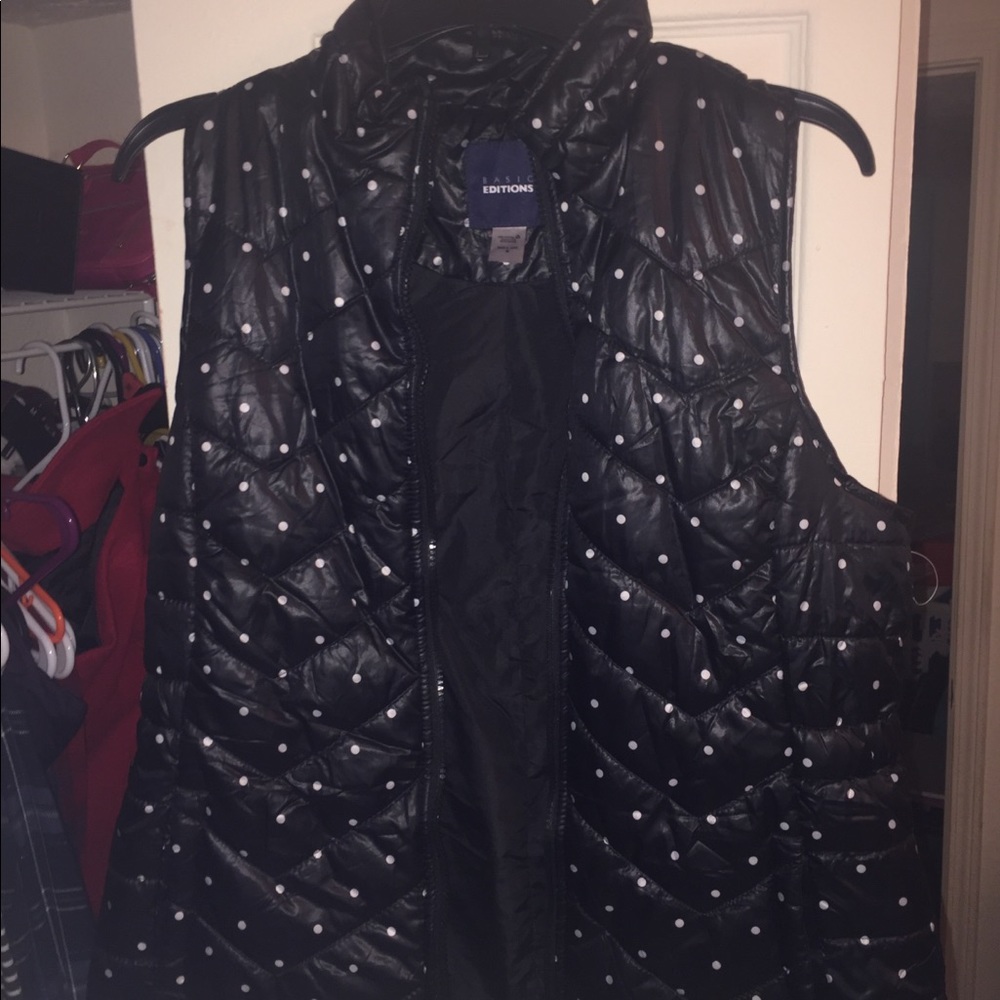 Black and white polka dot vest